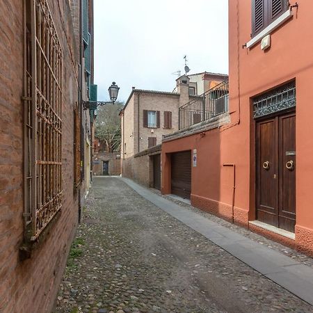 Ferrara Casa Dell'Archivolto Con Garage公寓 外观 照片