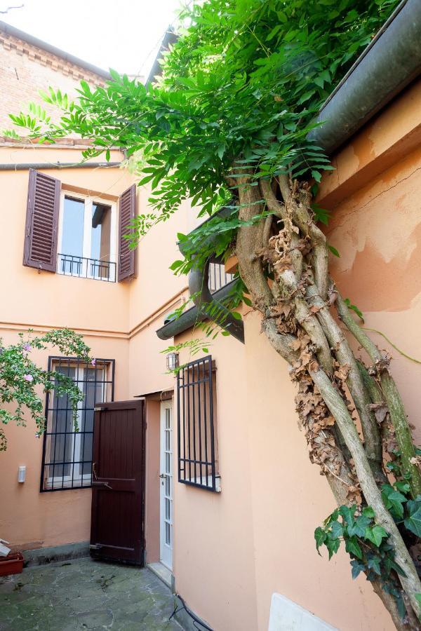 Ferrara Casa Dell'Archivolto Con Garage公寓 外观 照片